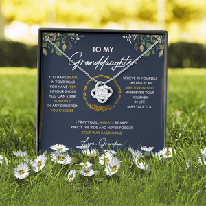 To My Granddaughter Never Forget Your Way Back Home - Necklace SO33V