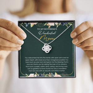 To My Boyfriend's Mom Thank You For Raising The Man Of My Dreams Necklace SO22V