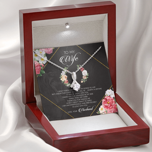To My Wife I Am Unconditionally And Irrevocably In Love With You - Necklace SO23v2