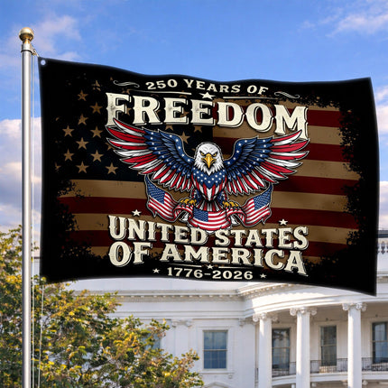 United States of America 250 Years of Freedom Vintage Eagle Banner House Flag