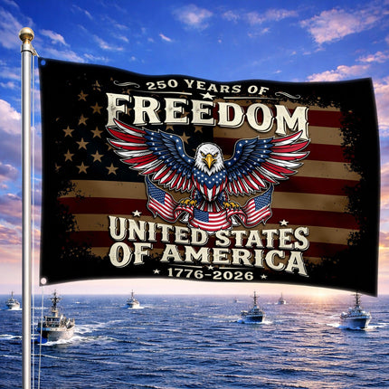 United States of America 250 Years of Freedom Vintage Eagle Banner House Flag