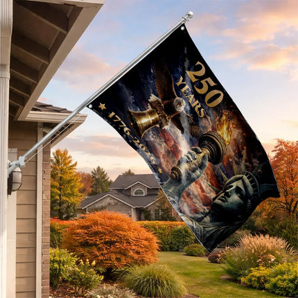 5.Lifestyleoutdoor_4b33f2fa-d541-42ee-b5a3-9b1a54fae1e2 - Charming Present