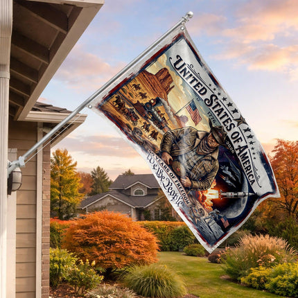 5.Lifestyleoutdoor_7239724a-a62c-4820-ac82-a92654aec4f8 - Charming Present