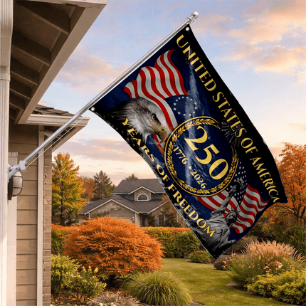 5.Lifestyleoutdoor_e18526bc-fc3d-4edb-b374-1d5a64fd5e70 - Charming Present
