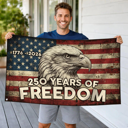 6.Lifestylemen_70d91740-e5ec-4a88-ae97-5204204f0ce9 - Charming Present