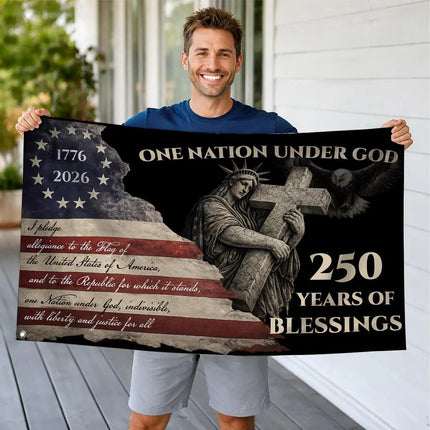 6.Lifestylemen_d1c1c28d-5400-4063-9dd1-277f15142e95 - Charming Present