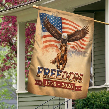 ML1161CN_MockupMockup2HouseFlag - Charming Present