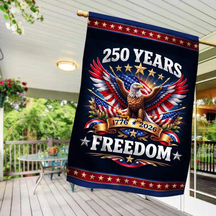 ML1166CN_MockupMockup2HouseFlag - Charming Present