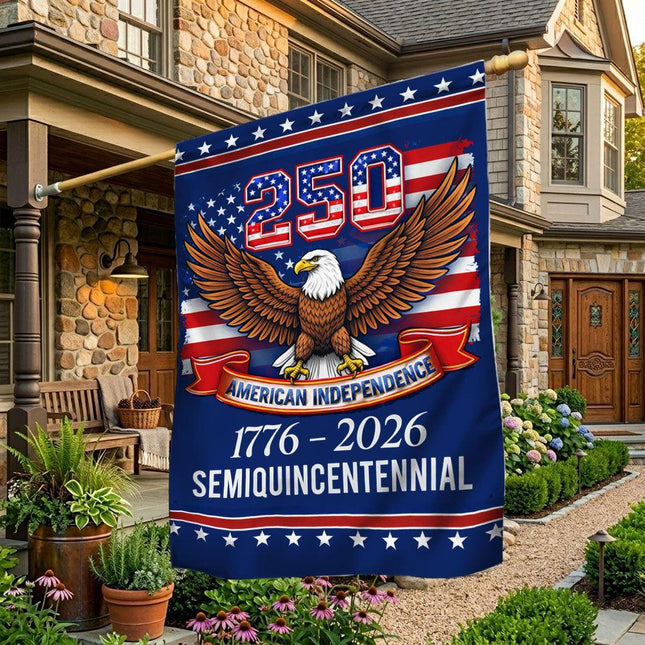 ML1168CN_MockupMockup1HouseFlag - Charming Present
