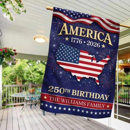 ML1171CN_MockupMockup2HouseFlag - Charming Present