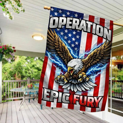 ML1192CN_MockupMockup2HouseFlag - Charming Present