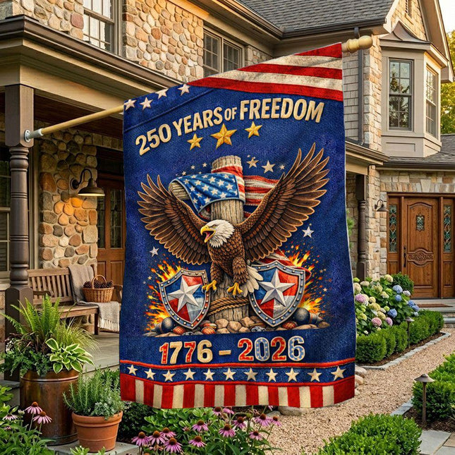 ML1220LCN_MockupMockup1HouseFlag - Charming Present