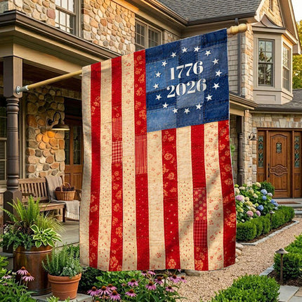 ML1225CN_MockupMockup1HouseFlag - Charming Present