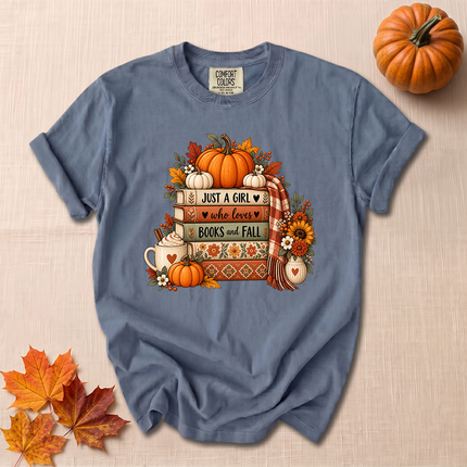 Comfort Colors Books and Fall Pumpkin Cozy Autumn Reader T-Shirt