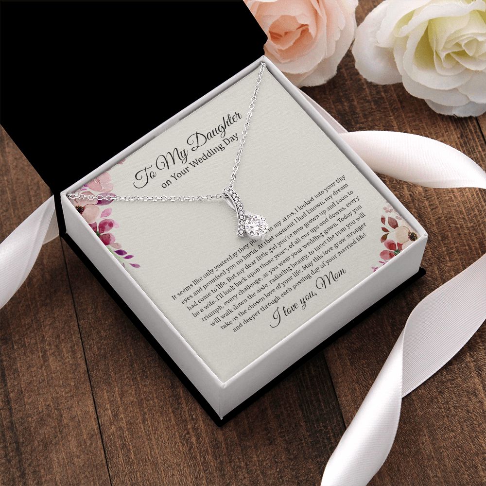 Daughter Mom - On Daughter's Wedding Day - Alluring Beauty Necklace
