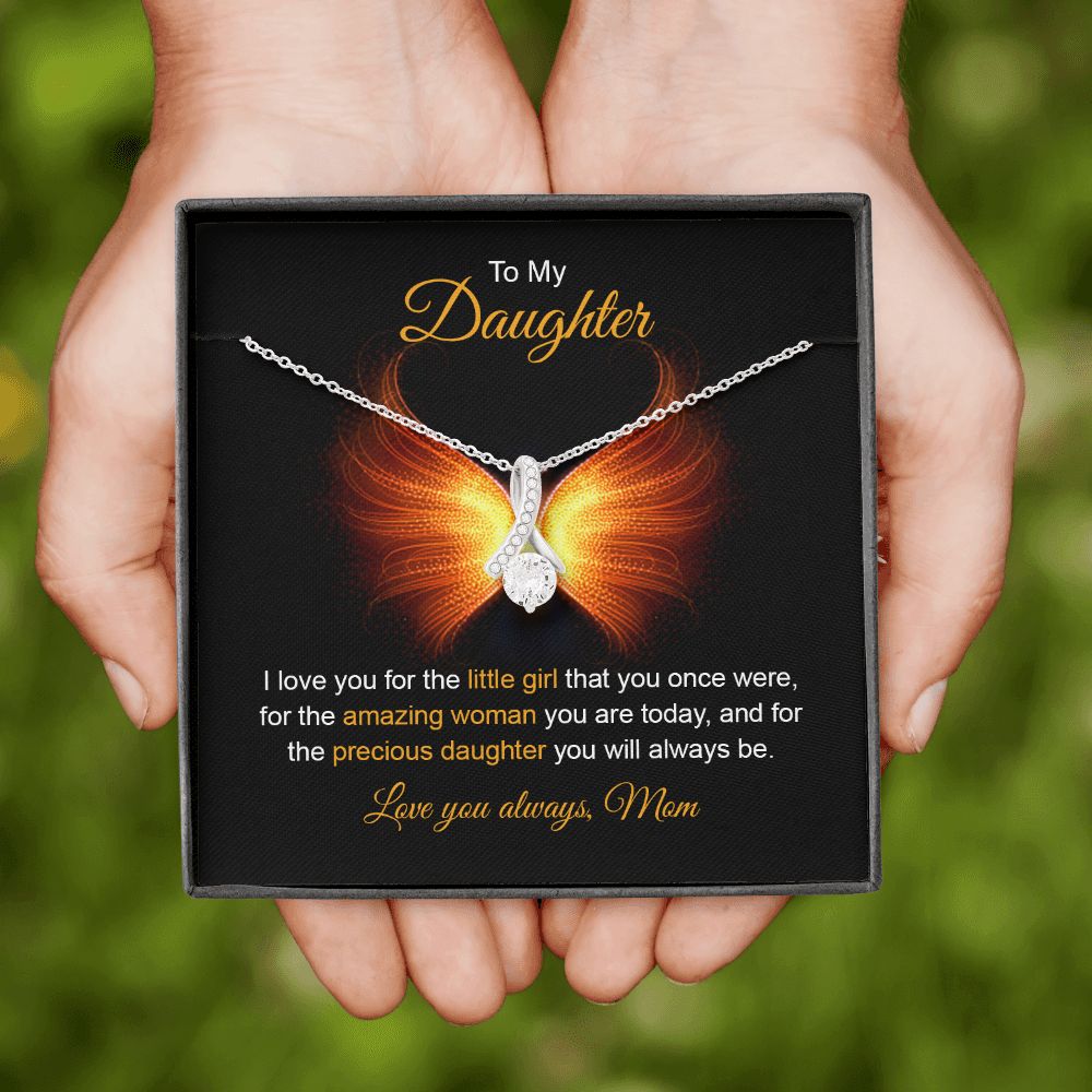 Daughter - Mom - I Love You For The Little Girl - Alluring Beauty Necklace