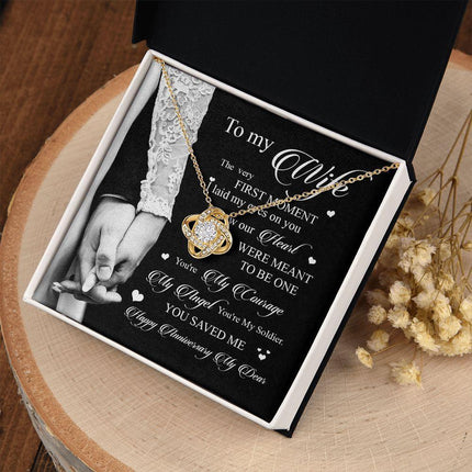 Wife Husband - I Knew Our Hearts Were Meant To Be One - Love Knot Necklace - Charming Present