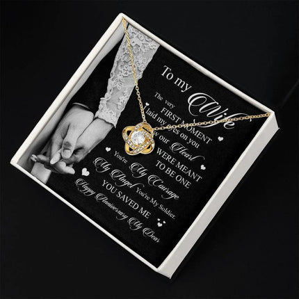 Wife Husband - I Knew Our Hearts Were Meant To Be One - Love Knot Necklace - Charming Present