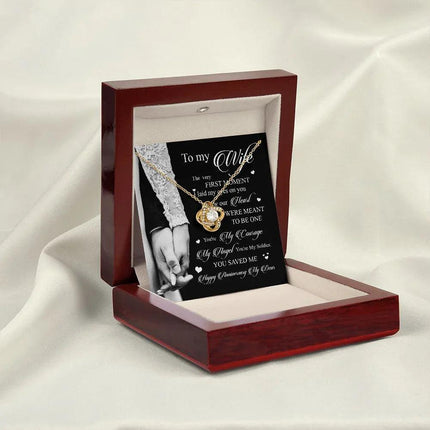 Wife Husband - I Knew Our Hearts Were Meant To Be One - Love Knot Necklace - Charming Present