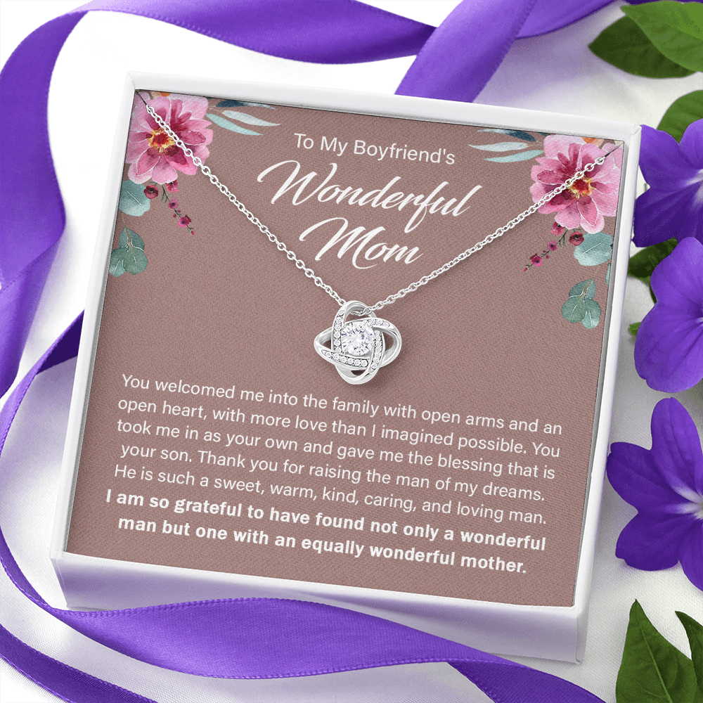 To My Boyfriend's Wonderful Mom - Thank You For Raising The Man Of My Dreams - Necklace SO14T