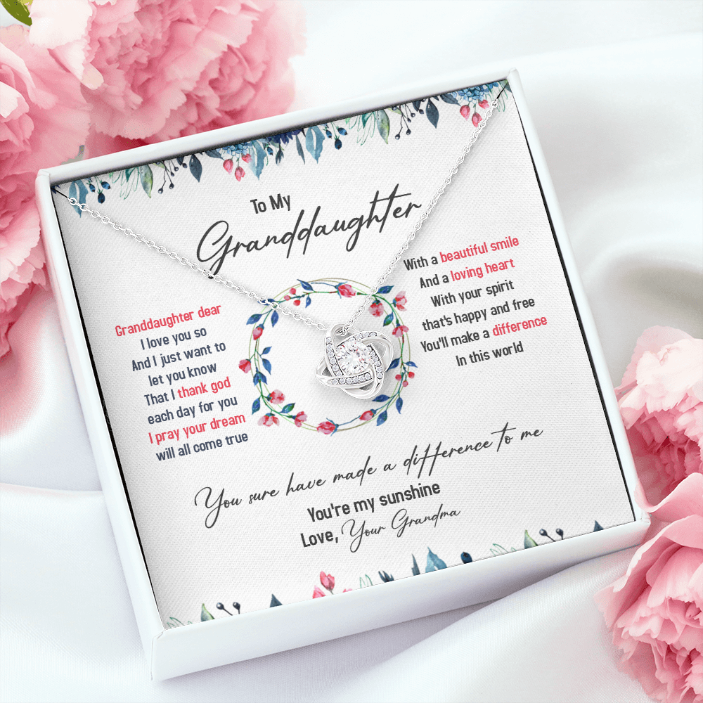 To My Granddaughter I Pray Your Dream Will All Come True - Necklace SO36T