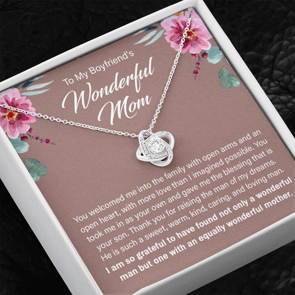 To My Boyfriend's Wonderful Mom - Thank You For Raising The Man Of My Dreams - Necklace SO14T