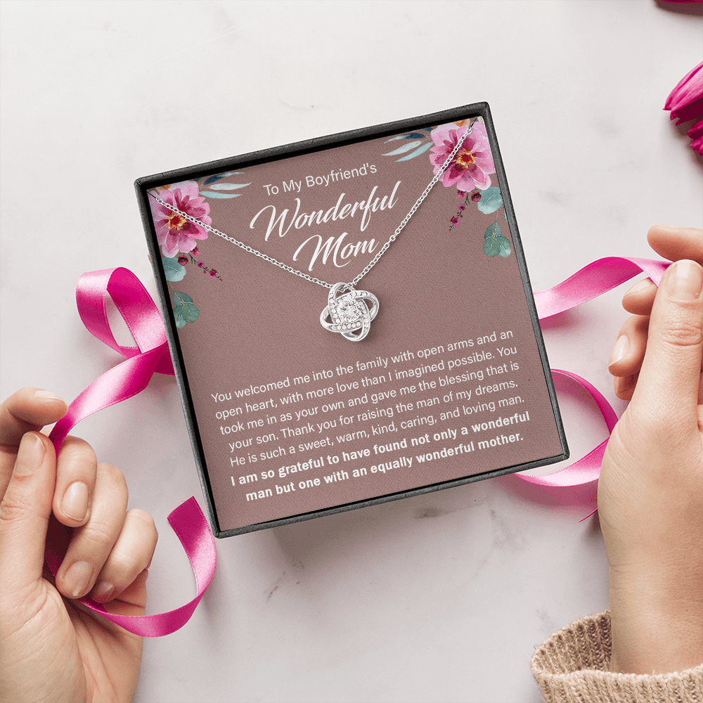 To My Boyfriend's Wonderful Mom - Thank You For Raising The Man Of My Dreams - Necklace SO14T