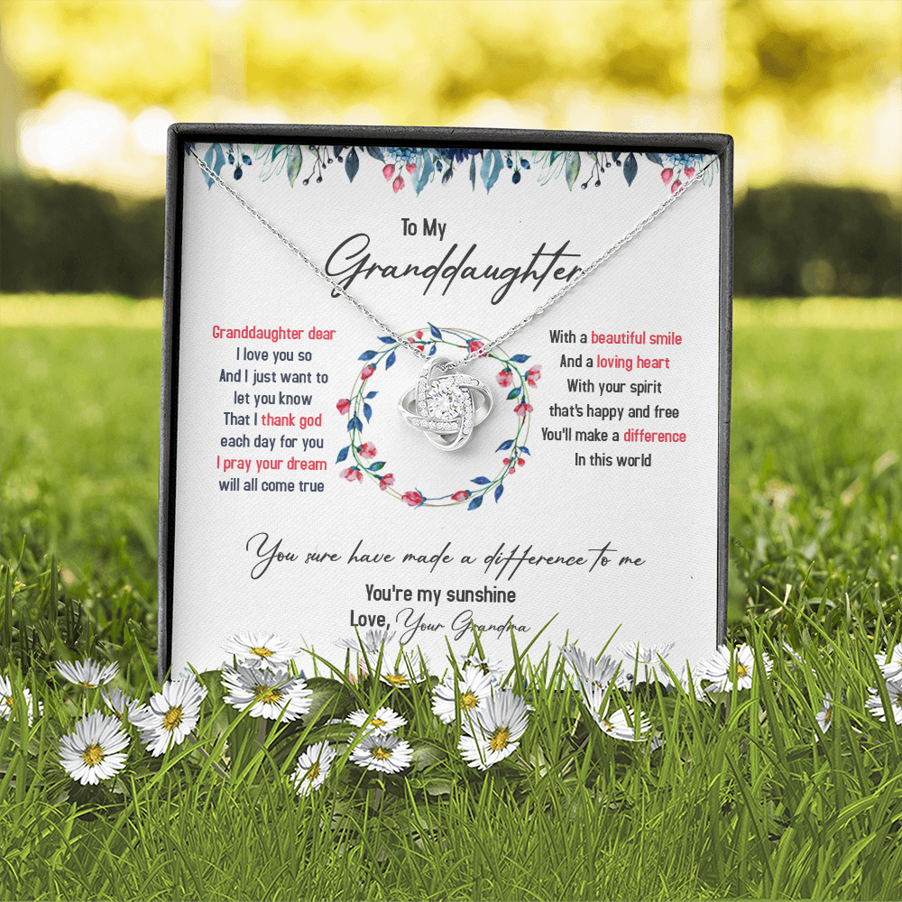 To My Granddaughter I Pray Your Dream Will All Come True - Necklace SO36T