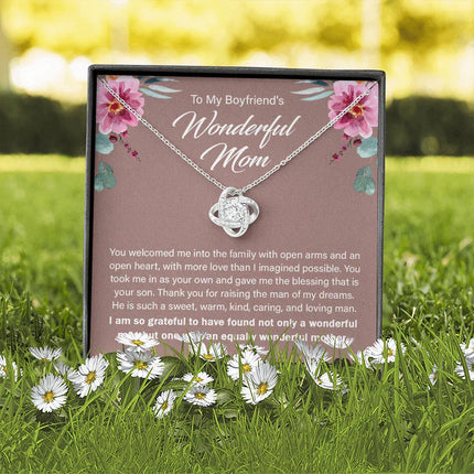 To My Boyfriend's Wonderful Mom - Thank You For Raising The Man Of My Dreams - Necklace SO14T - Charming Present