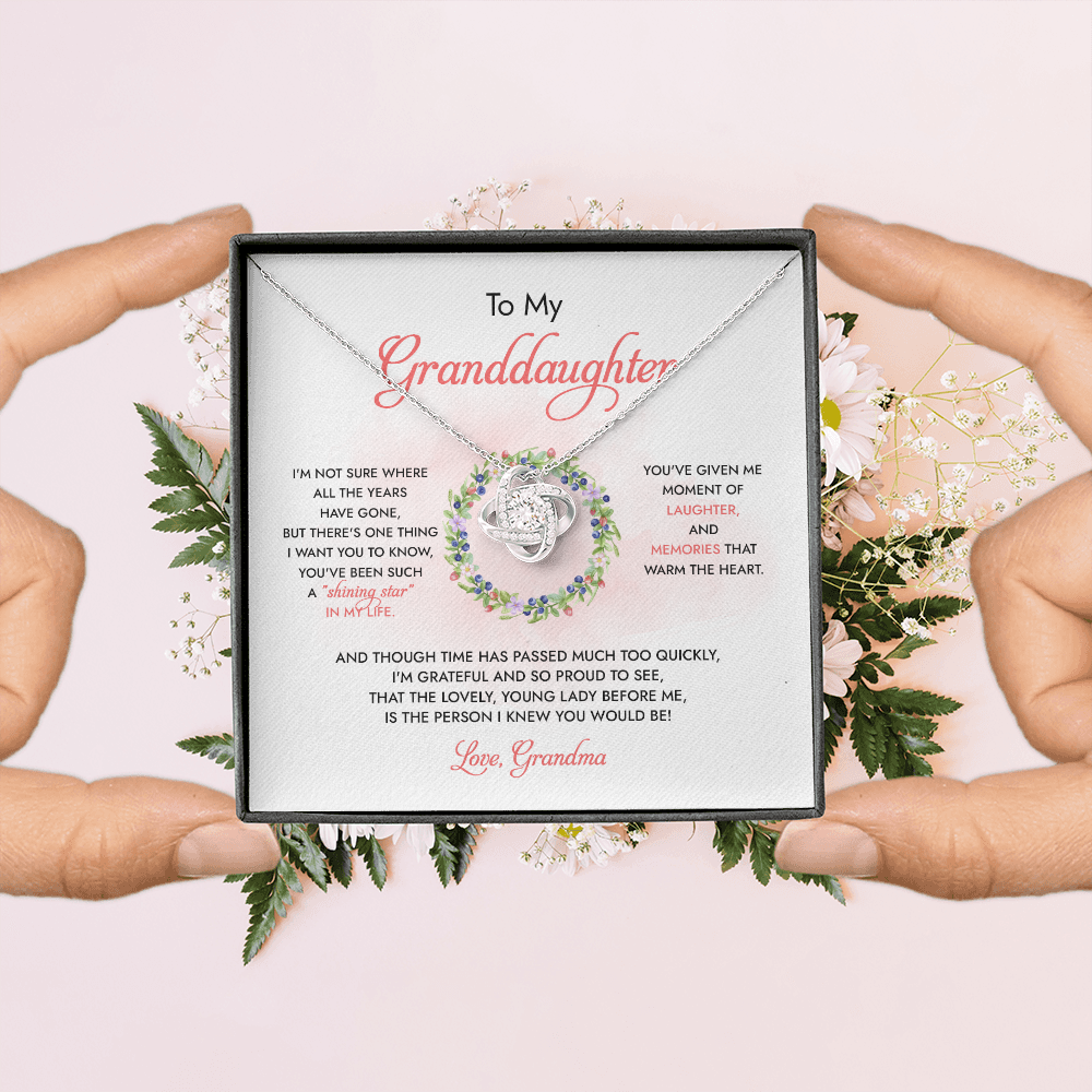 To My Granddaughter You've Been Such A Shining Star - Necklace SO93