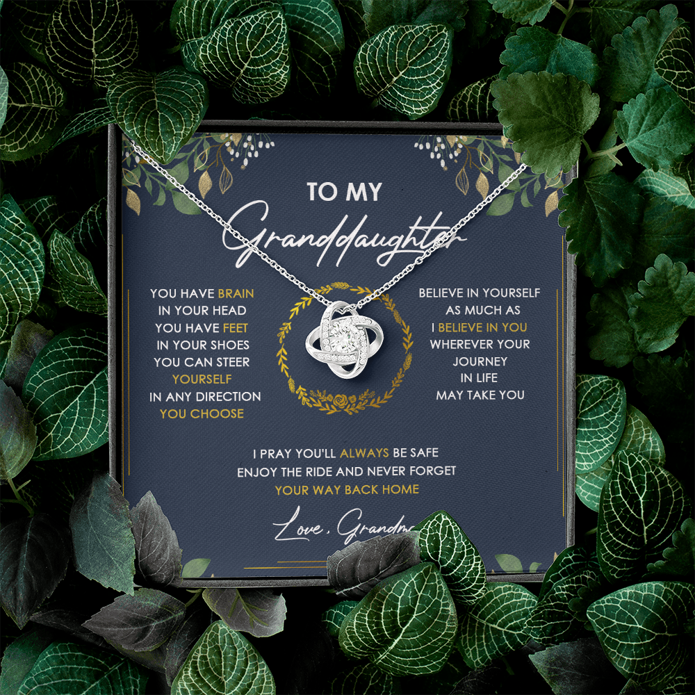 To My Granddaughter Never Forget Your Way Back Home - Necklace SO33V