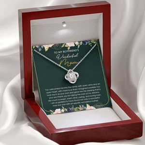 To My Boyfriend's Mom Thank You For Raising The Man Of My Dreams Necklace SO22V