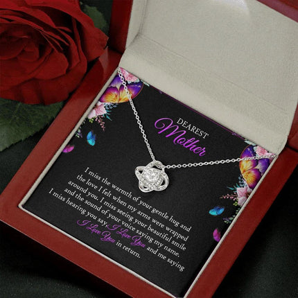 To My Mom In Heaven - I Miss The Warmth Of Your Gentle Hug - Necklace SO90V - Charming Present