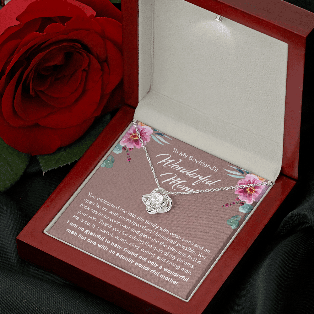 To My Boyfriend's Wonderful Mom - Thank You For Raising The Man Of My Dreams - Necklace SO14T