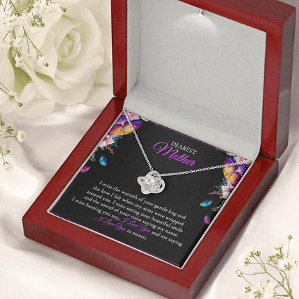 To My Mom In Heaven - I Miss The Warmth Of Your Gentle Hug - Necklace SO90V - Charming Present