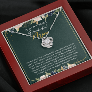 To My Boyfriend's Mom Thank You For Raising The Man Of My Dreams Necklace SO22V