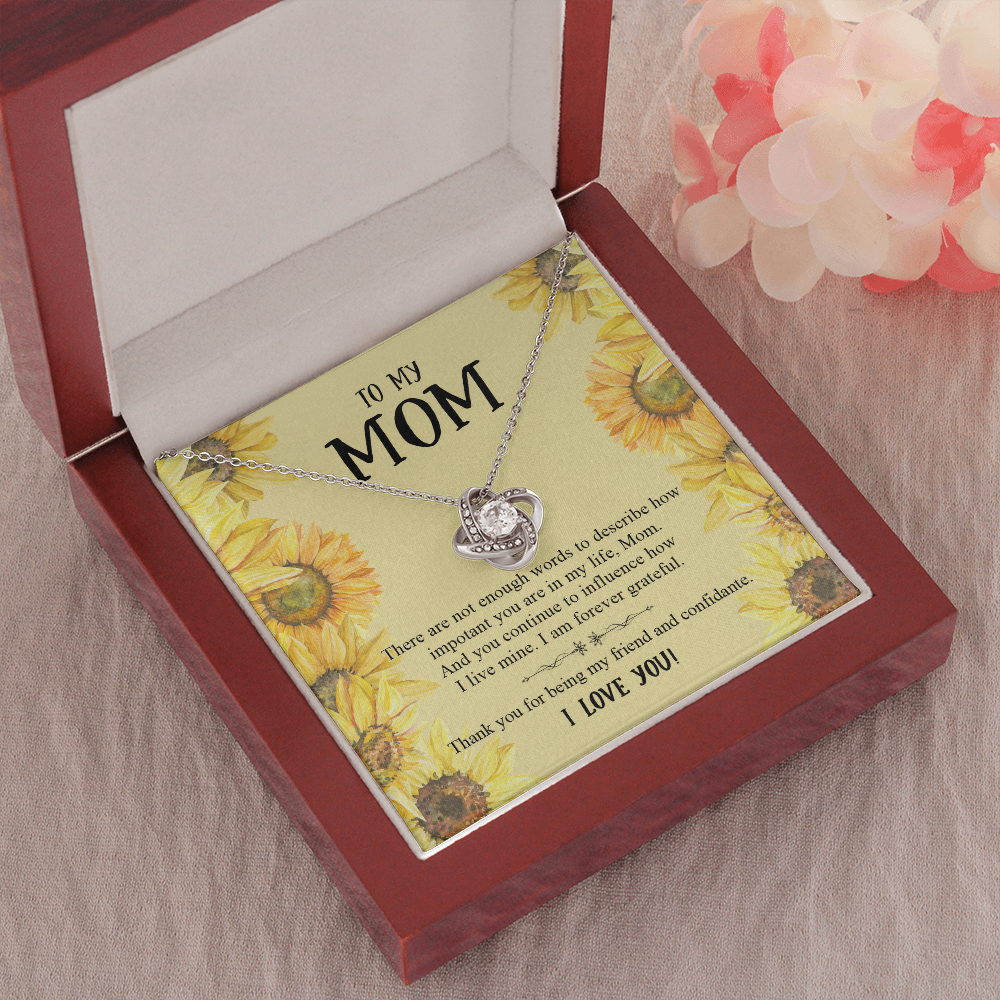 To My Mom Thank You For Being My Friend And Confidante Necklace SO51