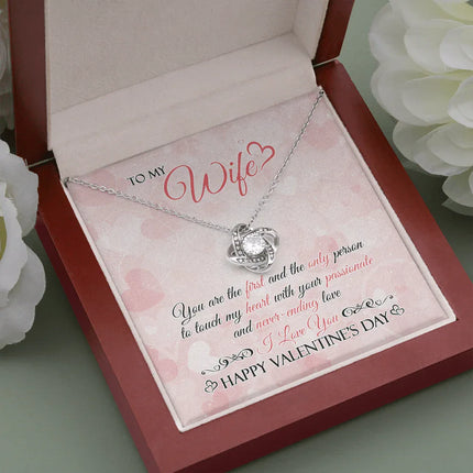 TO MY WIFE - HAPPY VALENTINE'S DAY - LOVE KNOT NECKLACE KT02 - Charming Present